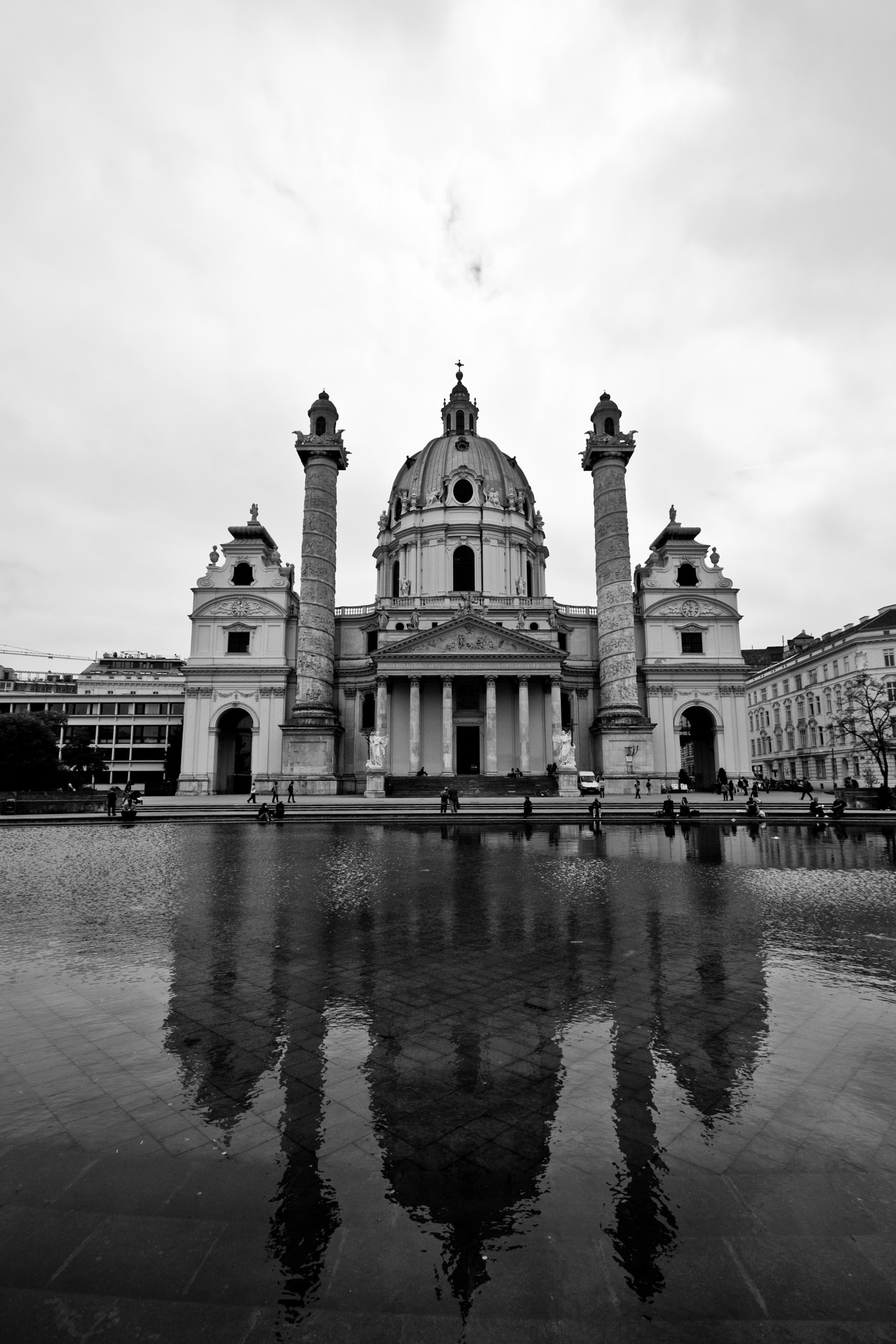 Canon EF-S 10-22mm F3.5-4.5 USM sample photo. Cathedral reflection photography