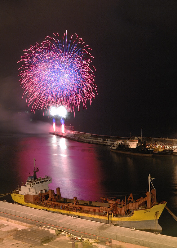 Nikon D200 sample photo. Funchal harbour, madeira photography