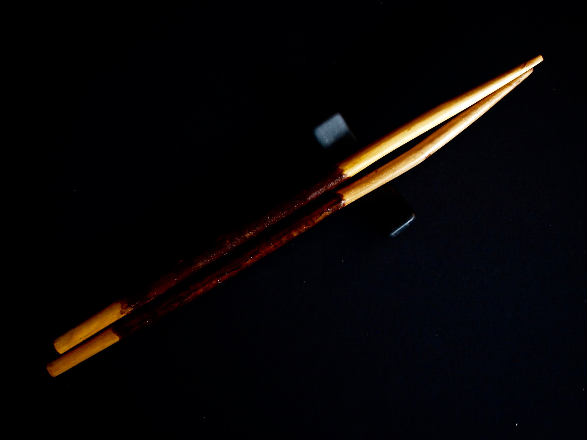 Olympus Zuiko Digital 25mm F2.8 Pancake sample photo. お箸 - wooden chopstick photography