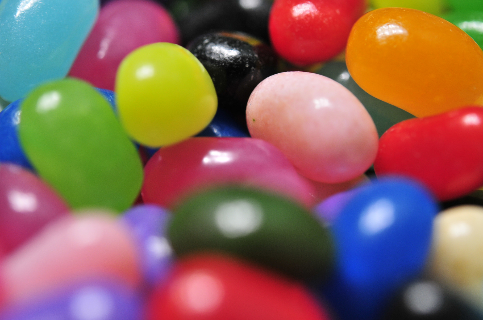 Nikon D300S + Nikon AF-S Micro-Nikkor 60mm F2.8G ED sample photo. Jelly beans photography