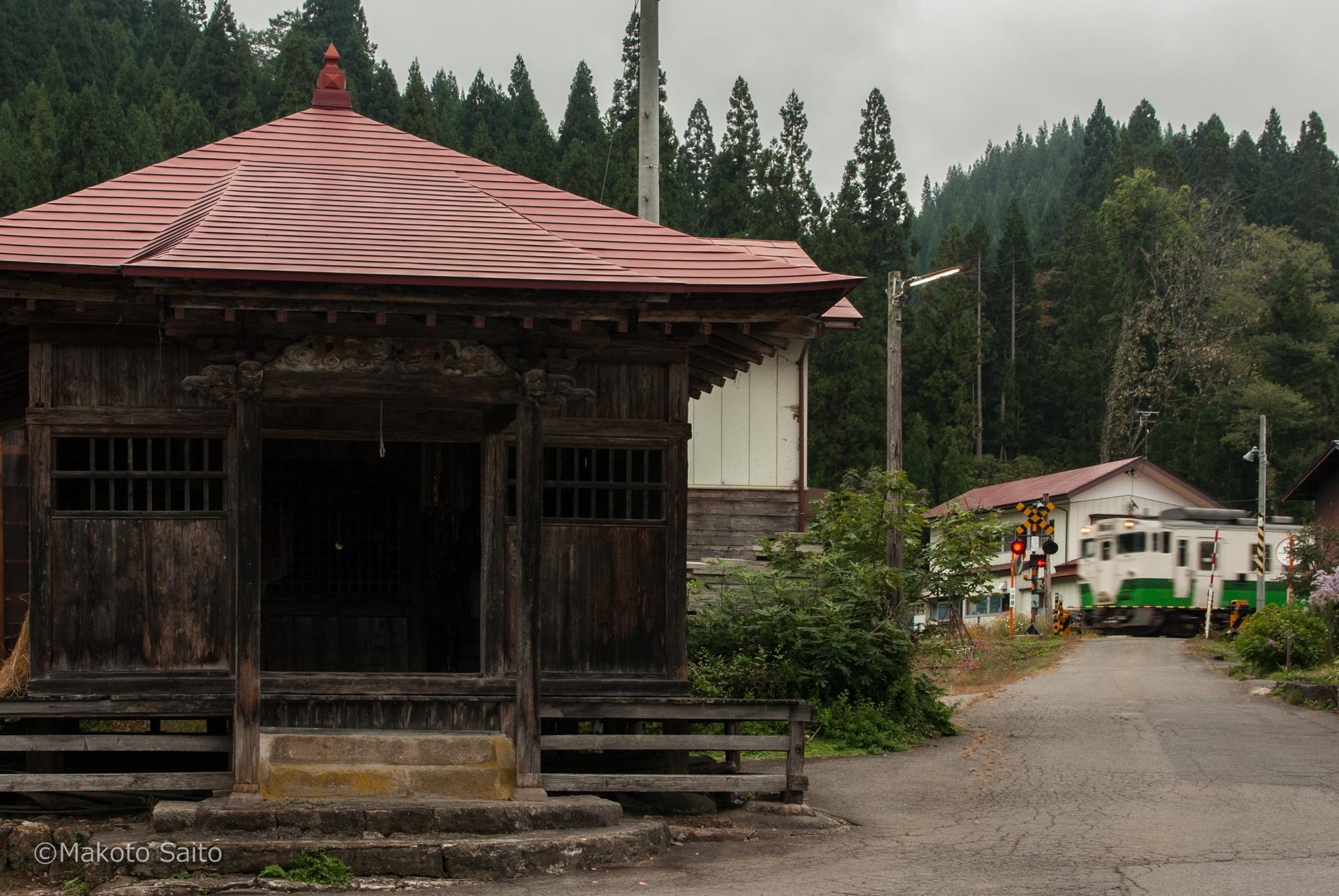 Pentax K200D sample photo. At the small village photography