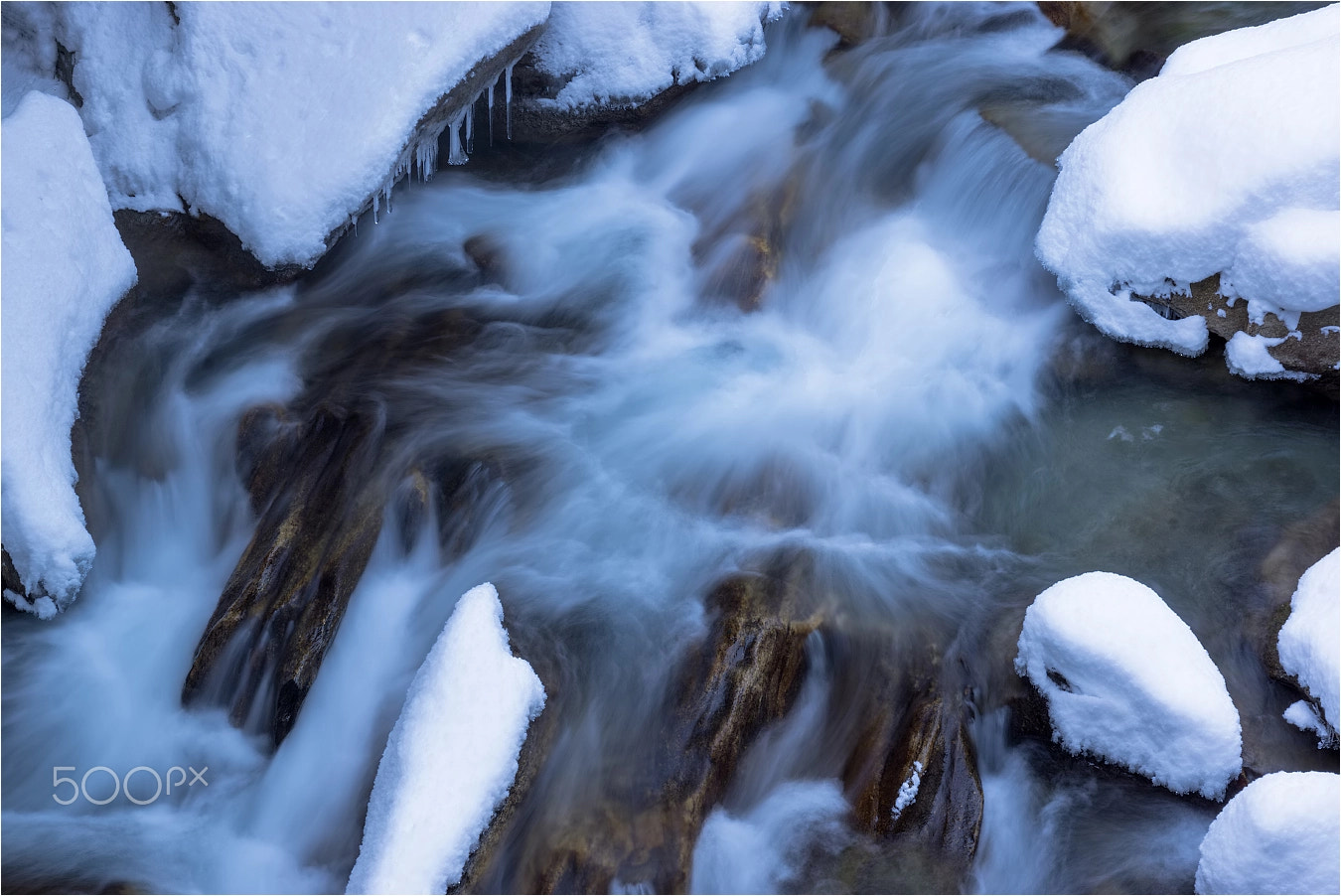 Sigma 17-70mm F2.8-4 DC Macro HSM sample photo. Winter in flow photography