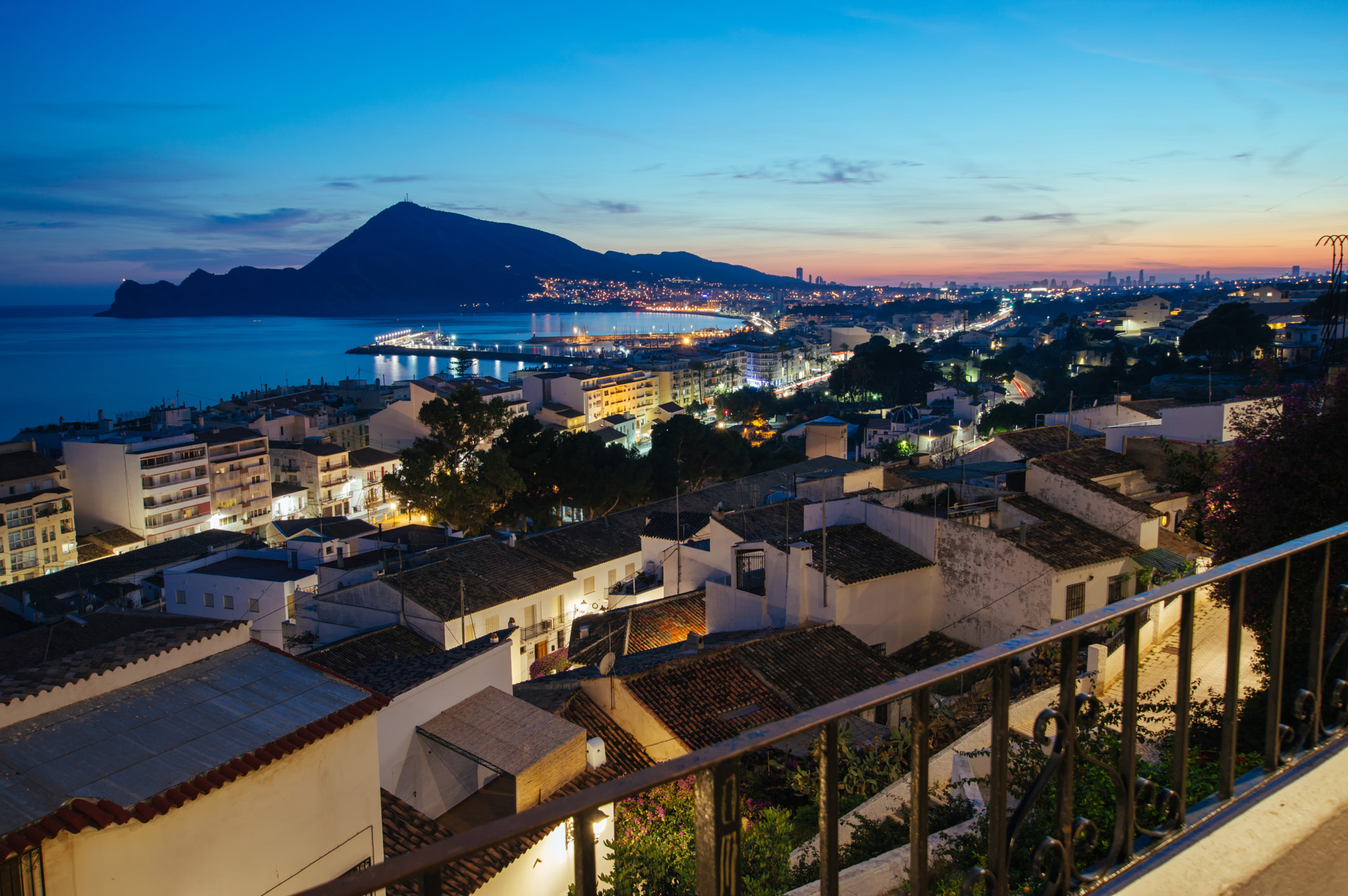 Sigma 10-20mm F3.5 EX DC HSM sample photo. An evening at altea photography