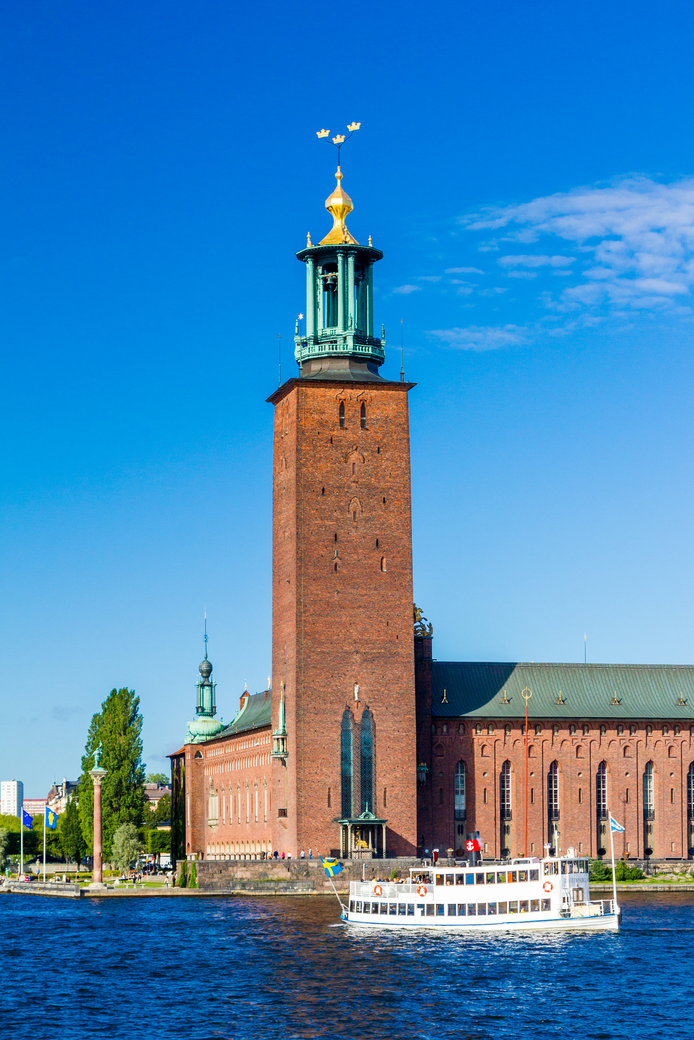 Canon EOS 550D (EOS Rebel T2i / EOS Kiss X4) sample photo. Sweden-stockholm-city hall photography