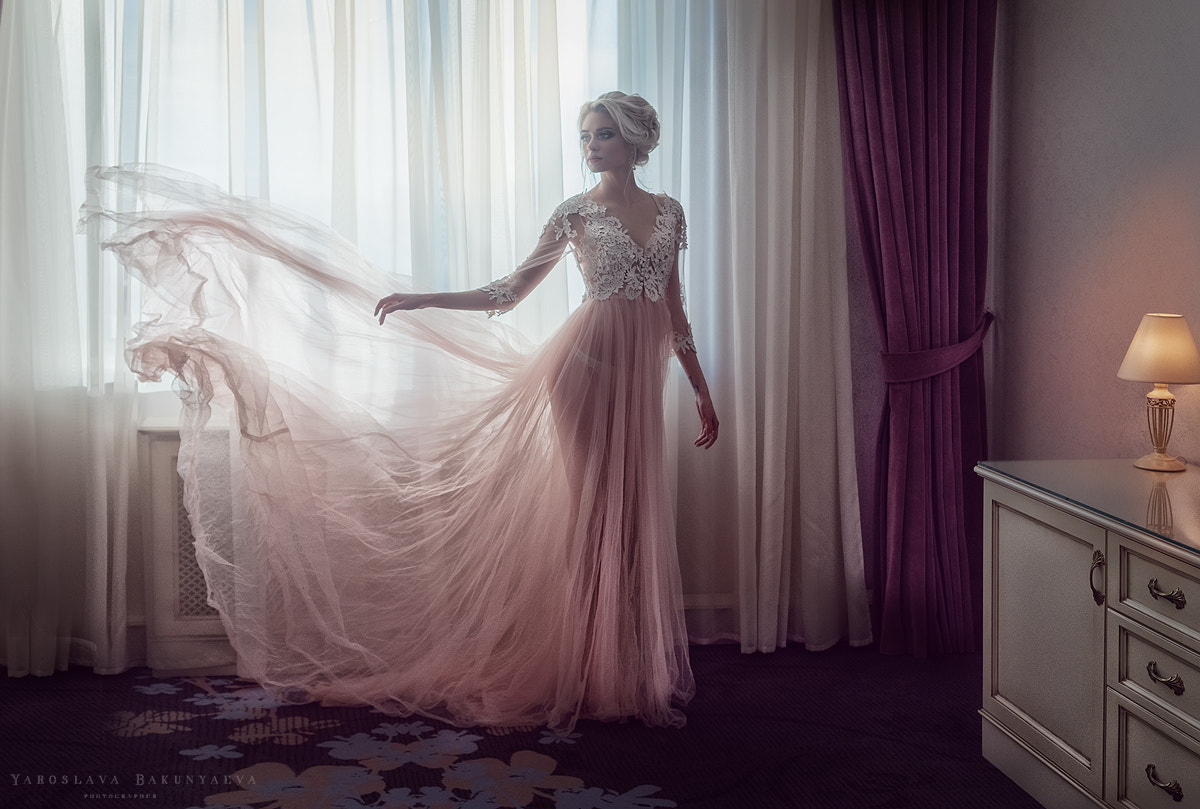 Sony a7R + Sony Sonnar T* FE 35mm F2.8 ZA sample photo. утро невесты photography