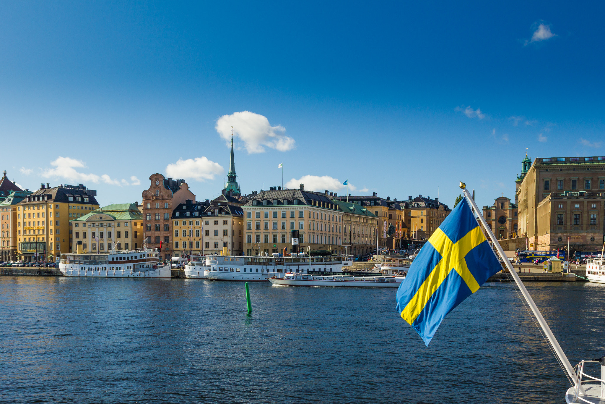 Canon EOS 550D (EOS Rebel T2i / EOS Kiss X4) sample photo. Sweden-stockholm-gamla stan photography
