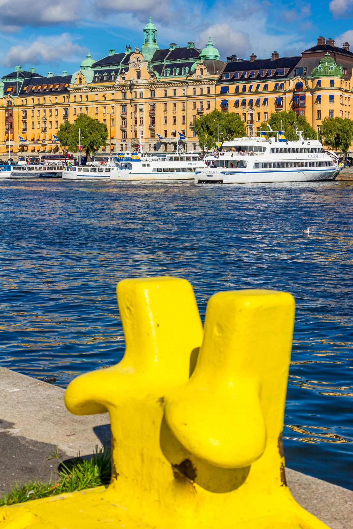 Canon EOS 550D (EOS Rebel T2i / EOS Kiss X4) sample photo. Sweden-stockholm photography