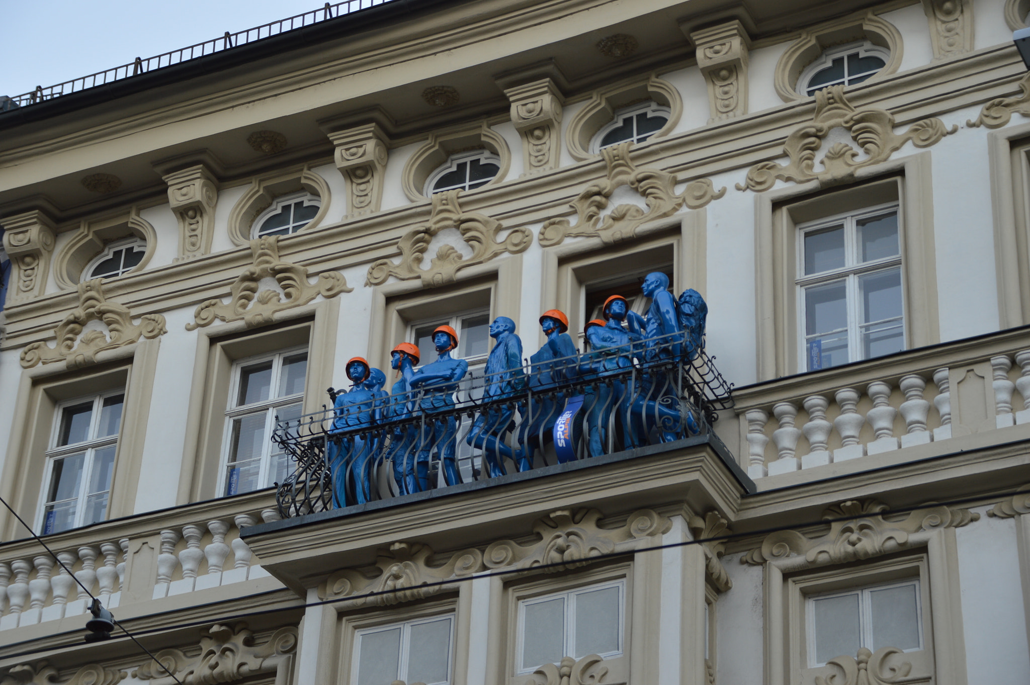 Sigma 18-200mm F3.5-6.3 DC OS HSM sample photo. Blue people  photography