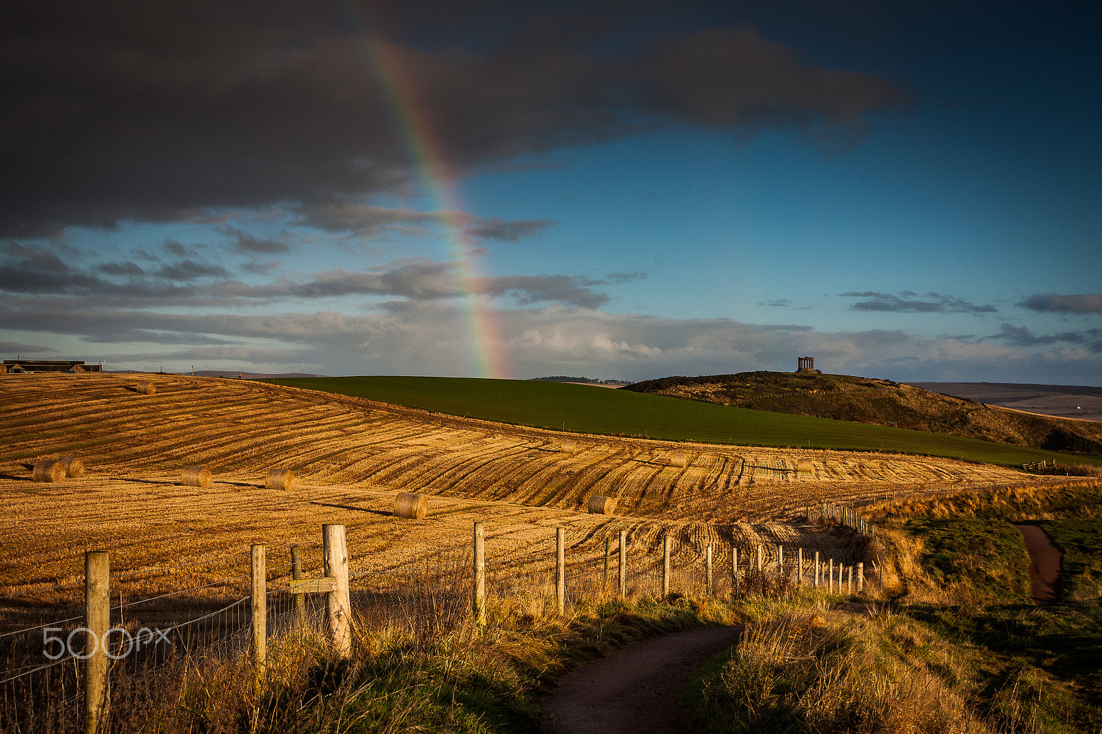 Canon EOS 450D (EOS Rebel XSi / EOS Kiss X2) sample photo. Rainbow near stonehaven photography