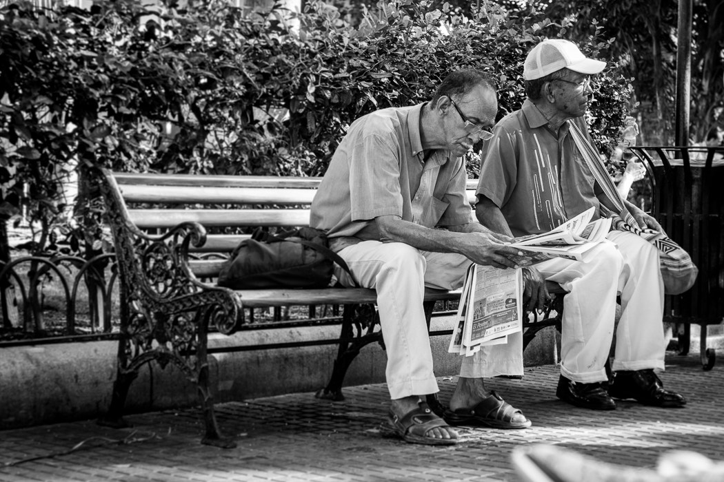 Sony SLT-A65 (SLT-A65V) sample photo. La cotidianidad de una ciudad turística. photography