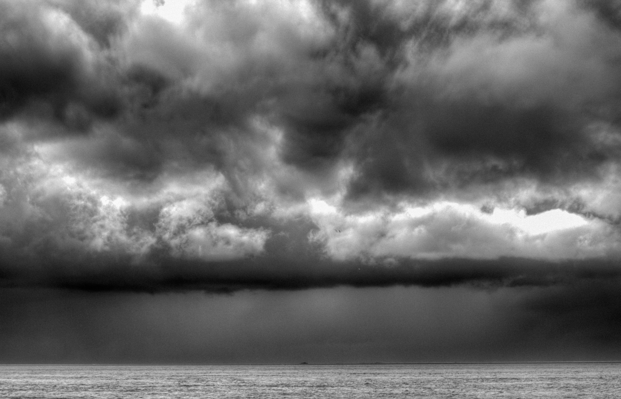 Sigma 70-300mm F4-5.6 APO DG Macro sample photo. Stormy sky photography