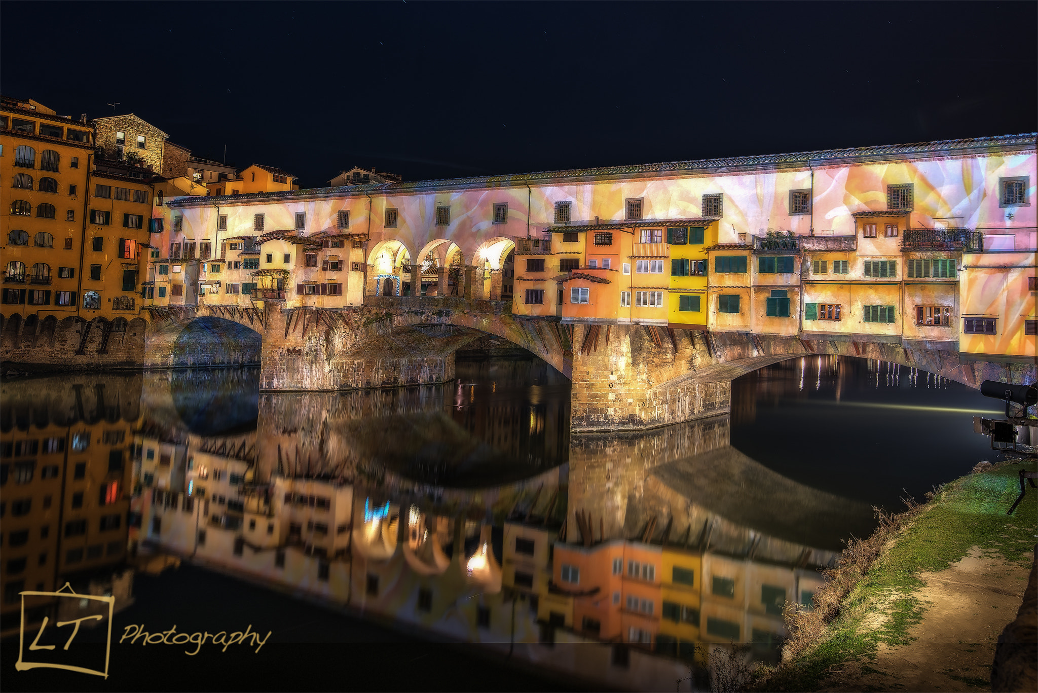 Tokina AT-X 16-28mm F2.8 Pro FX sample photo. Ponte vecchio by night photography