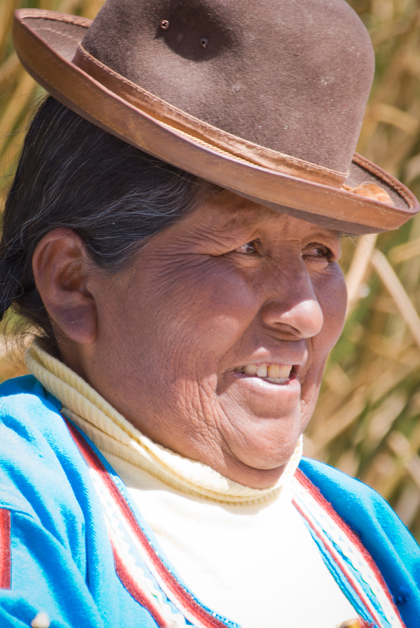 Sony 70-300mm F4.5-5.6 G SSM sample photo. Uros woman photography