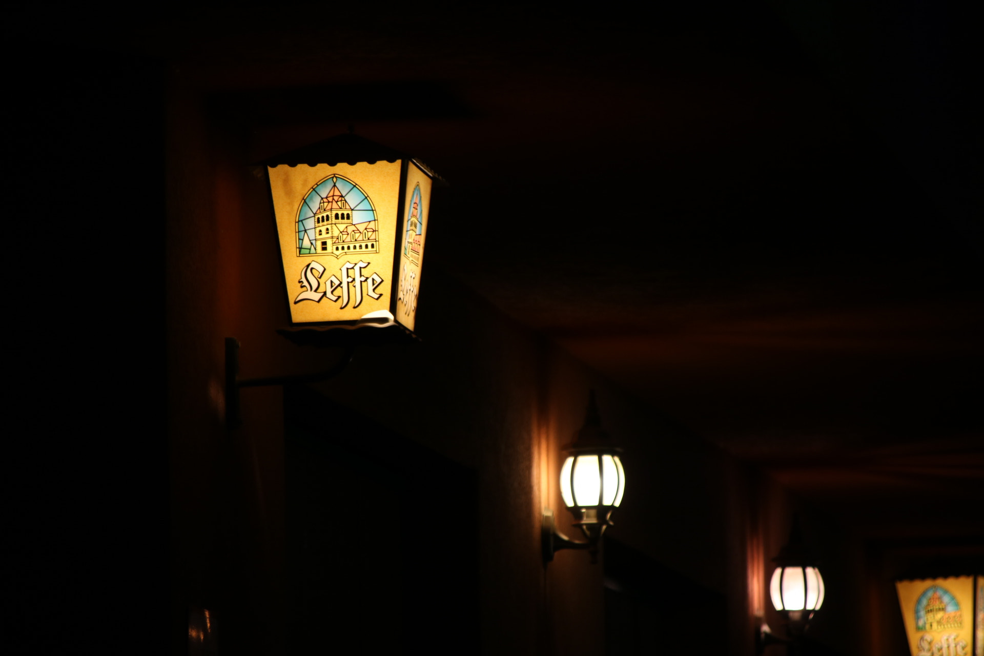 Canon EOS 750D (EOS Rebel T6i / EOS Kiss X8i) + Canon TS-E 90mm F2.8 Tilt-Shift sample photo. Moza photography