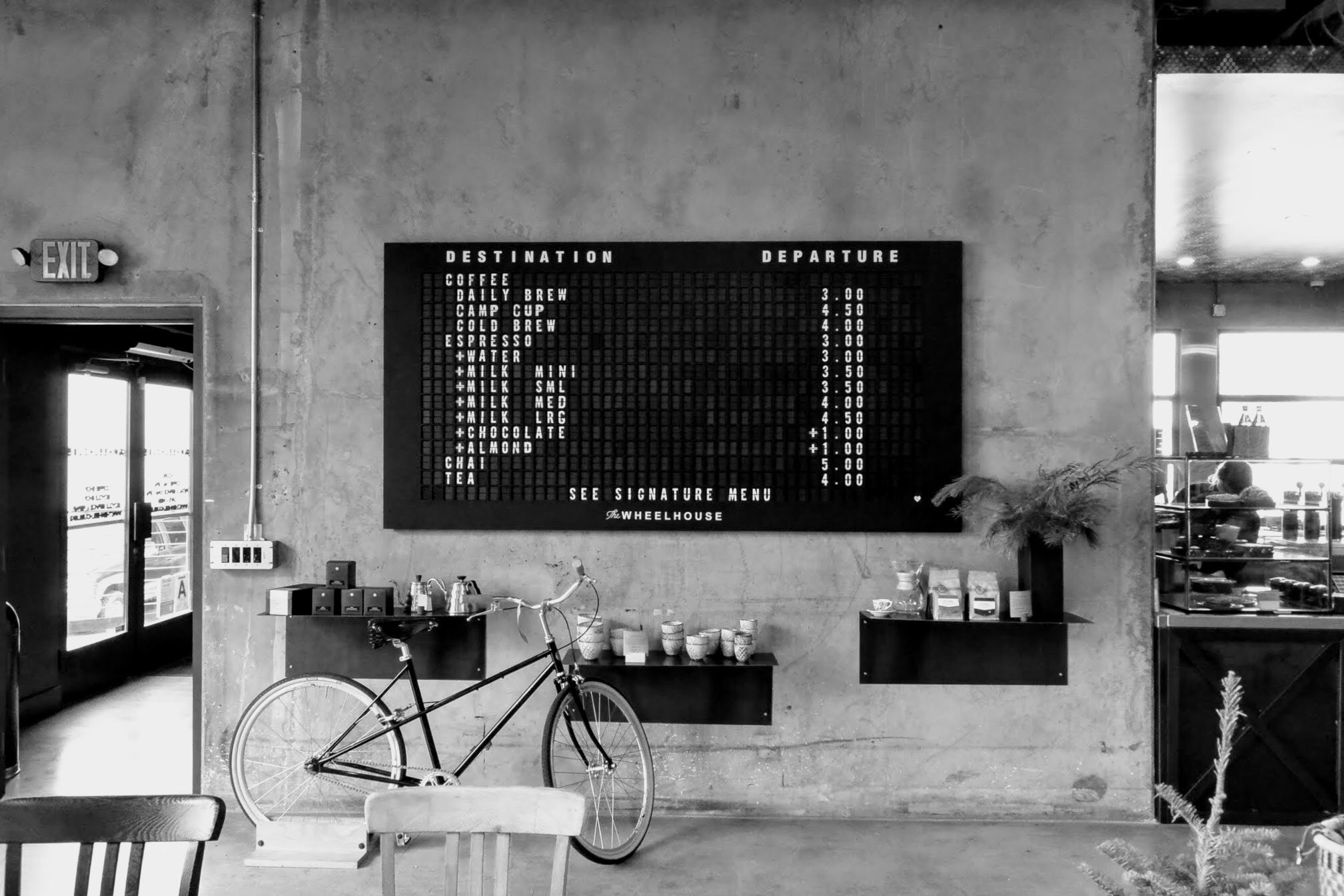 Nikon 1 V2 sample photo. Coffee shop menu photography
