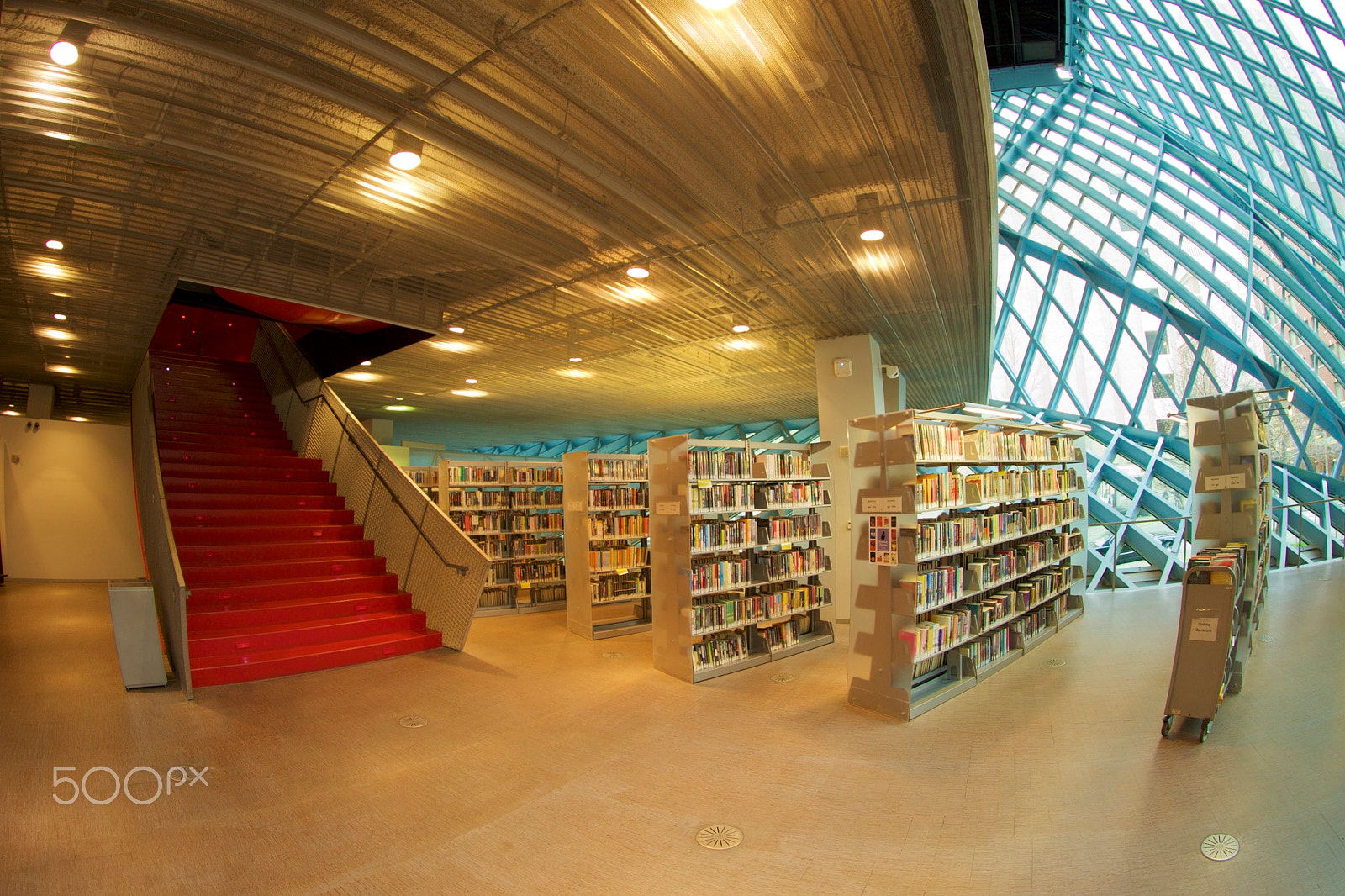 Canon EOS-1D X + Canon EF 8-15mm F4L Fisheye USM sample photo. Take the red stairs photography