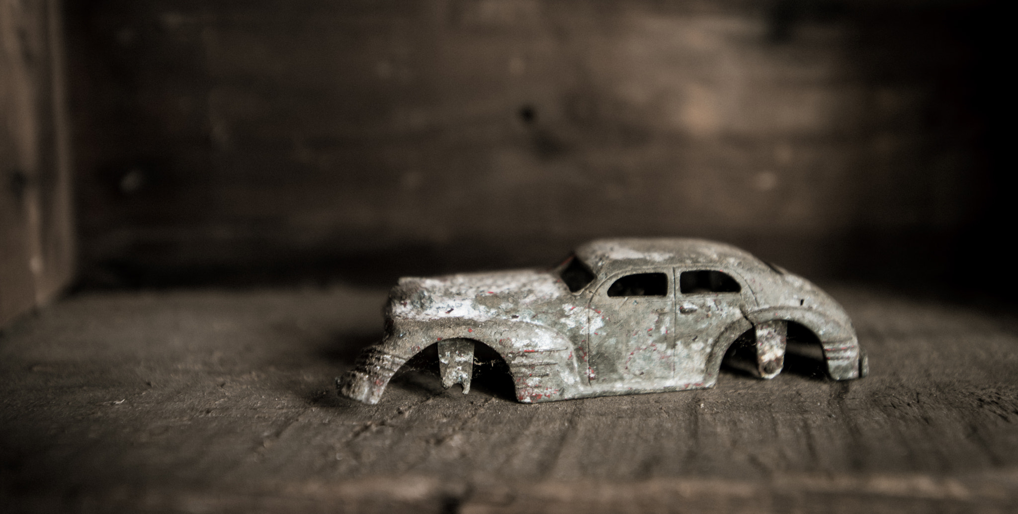 Tokina AT-X 16-28mm F2.8 Pro FX sample photo. Barn toy photography