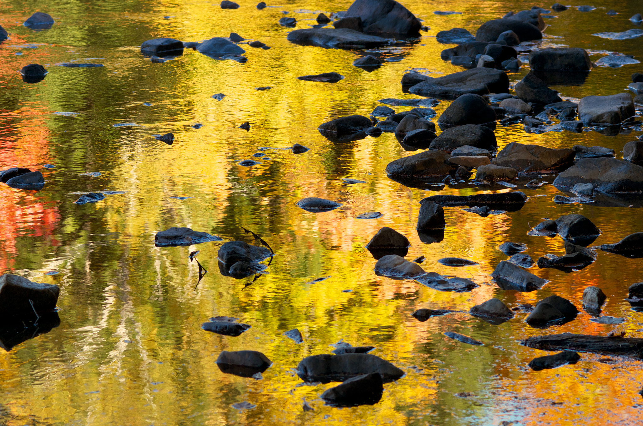 smc PENTAX-FA Macro 100mm F2.8 sample photo. Rocks and reflection (2016) photography