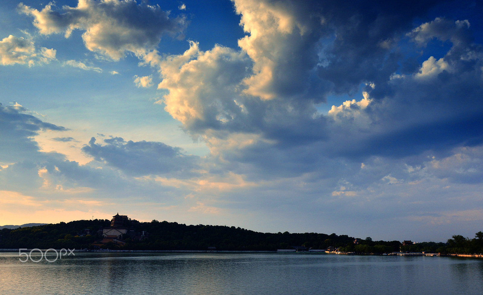 Nikon AF-S Nikkor 500mm F4D ED-IF II sample photo. Summer palace under the sunset photography