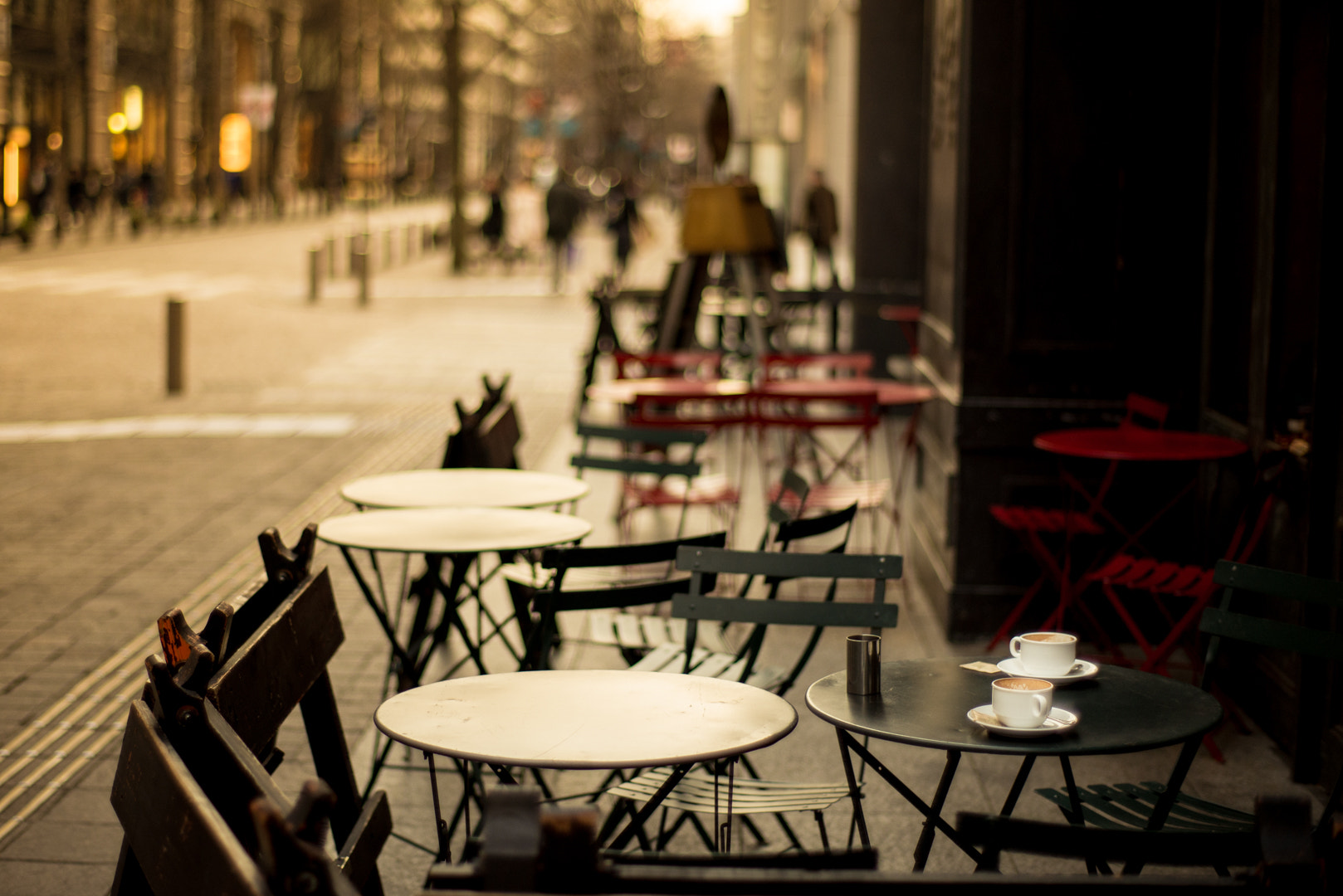 ZEISS Planar T* 50mm F1.4 sample photo. Dusk of tokyo photography