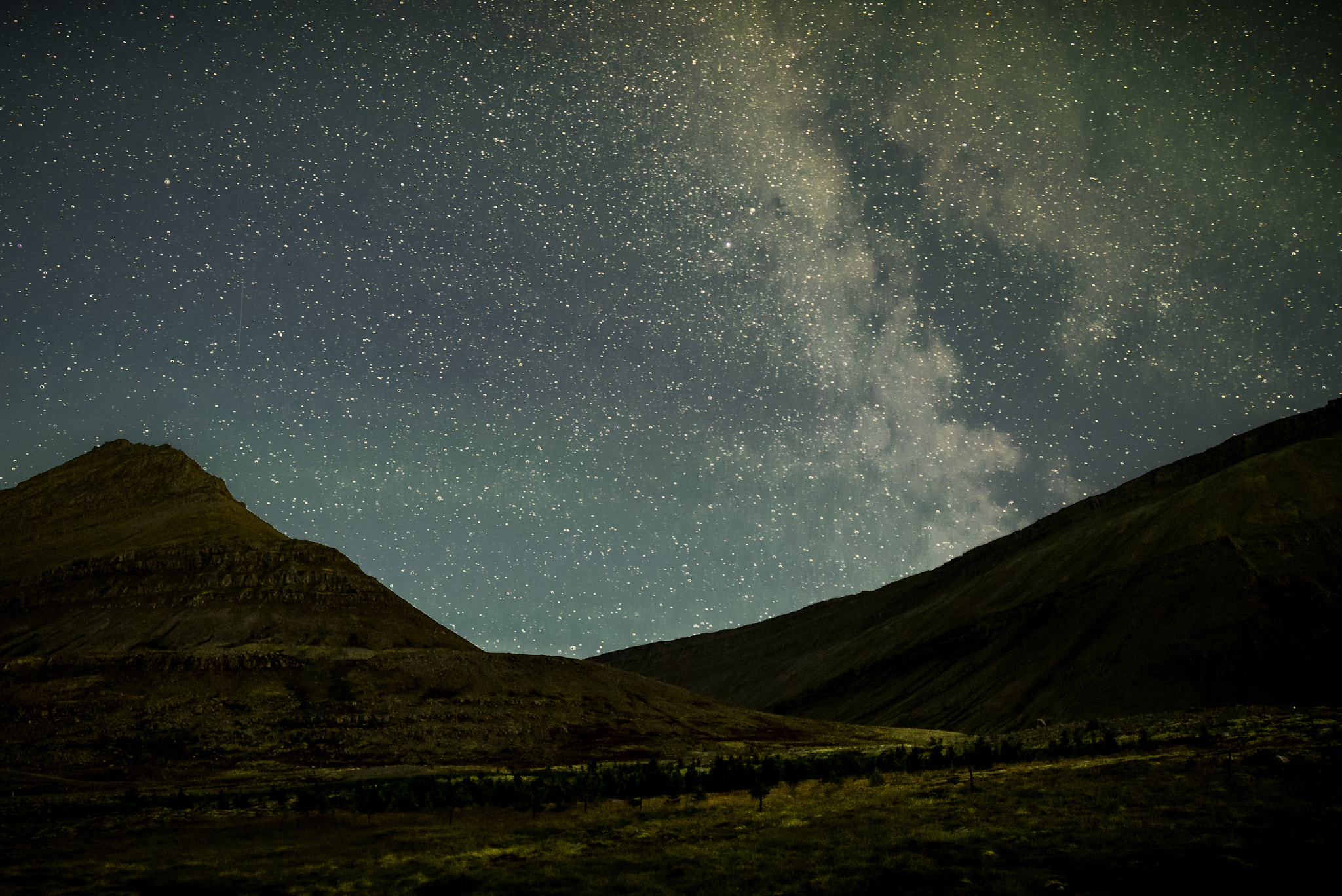 Samyang 12mm F2.8 ED AS NCS Fisheye sample photo. Blue hour milkyway photography