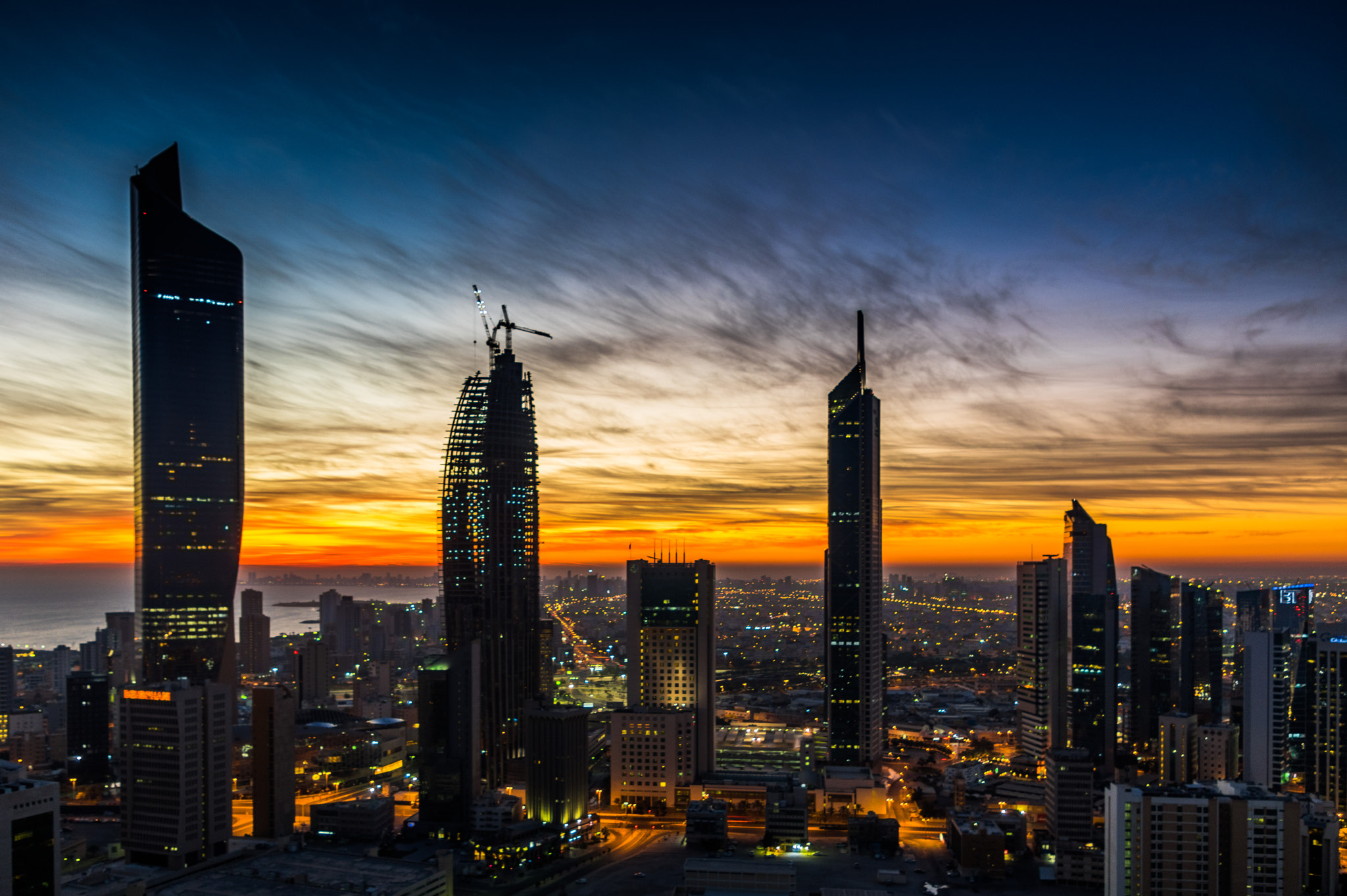 Pentax smc DA 18-55mm F3.5-5.6 AL sample photo. Sunrise, kuwait city photography
