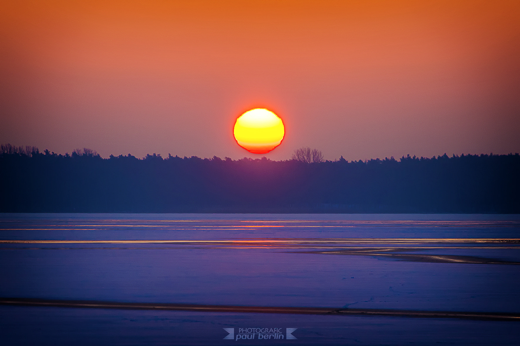 Sony E 18-200mm F3.5-6.3 OSS sample photo. Frosty sunrise photography