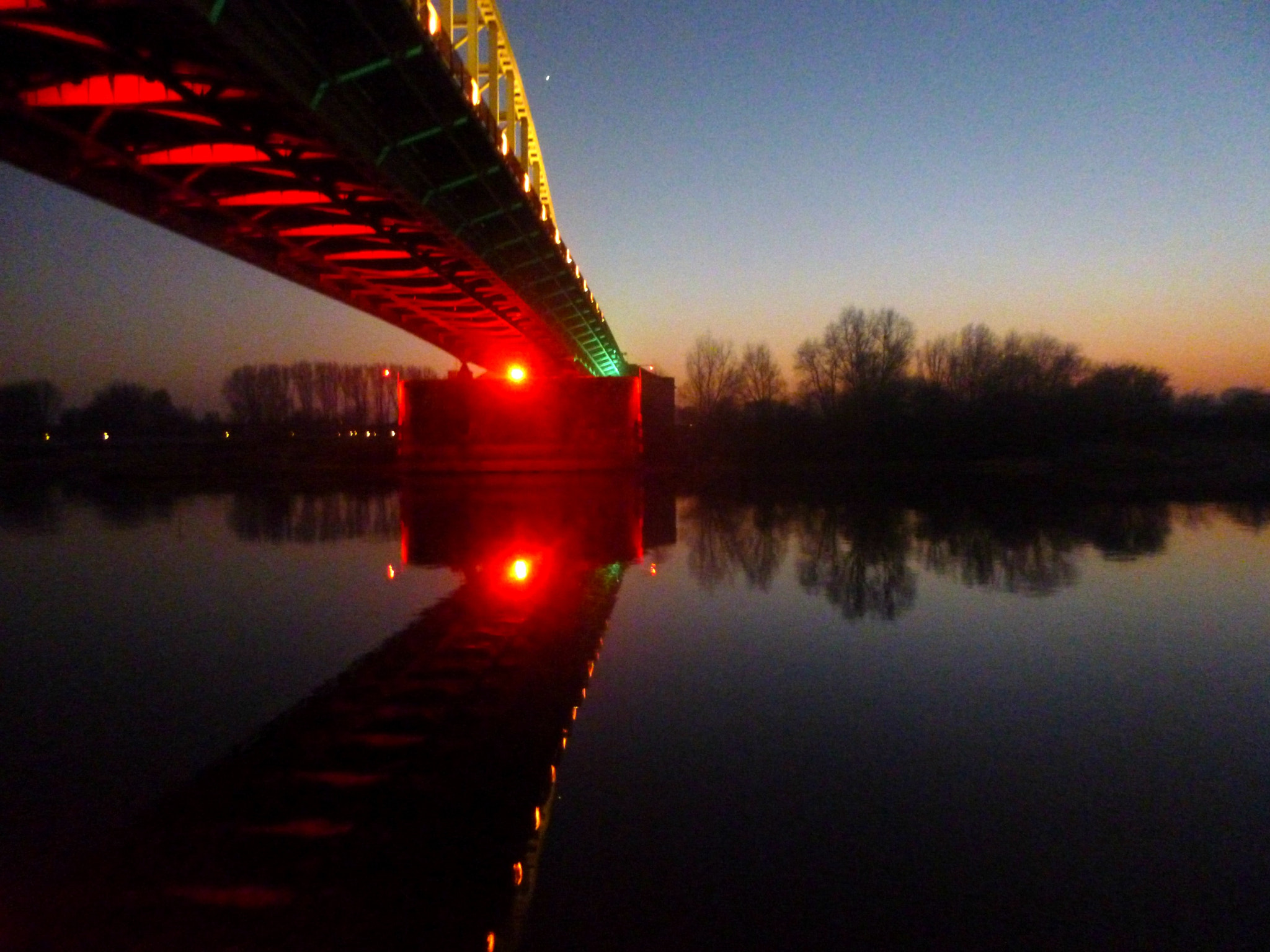 Panasonic DMC-SZ3 sample photo. Arnhem bridge photography