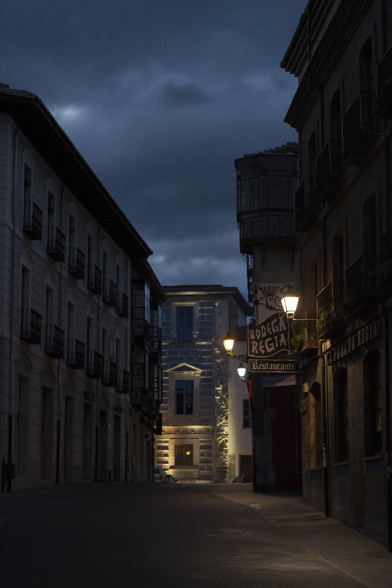 Canon EF 50mm f/1.8 sample photo. Good morning city 2 photography