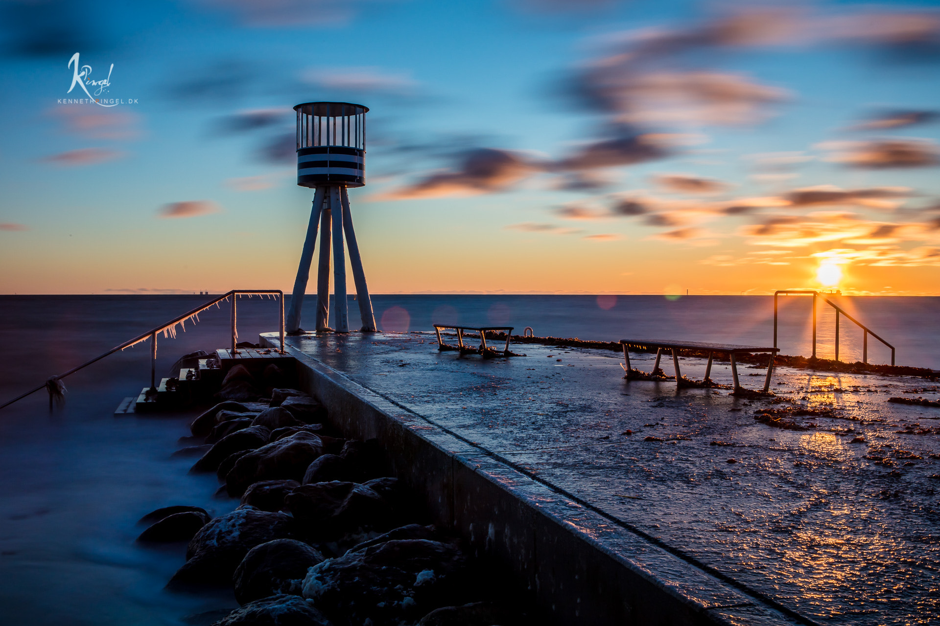 Canon EOS 5DS R sample photo. Morning light house photography