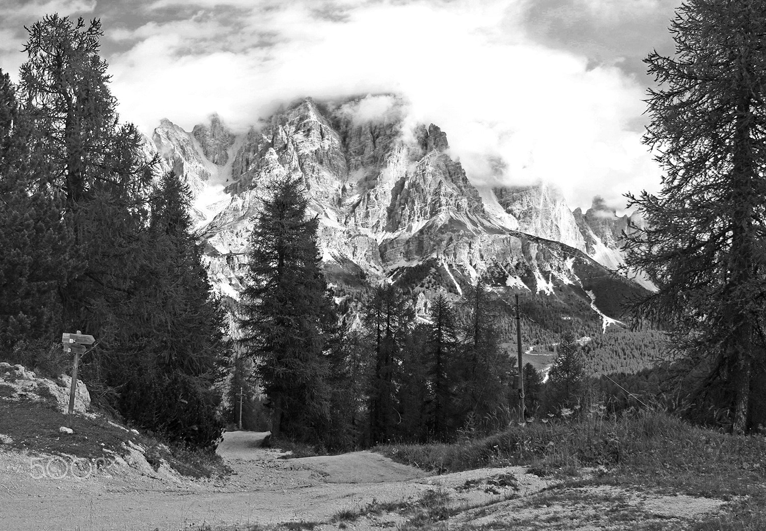Canon EF-S 18-55mm F3.5-5.6 III sample photo. Cortina d'ampezzo, italy photography