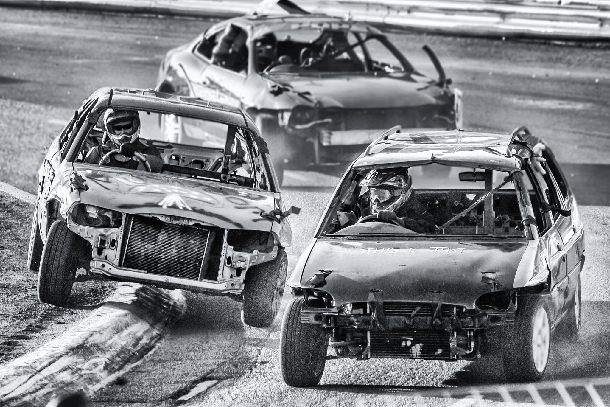 Canon EF-S 55-250mm F4-5.6 IS II sample photo. Cutting the corner photography