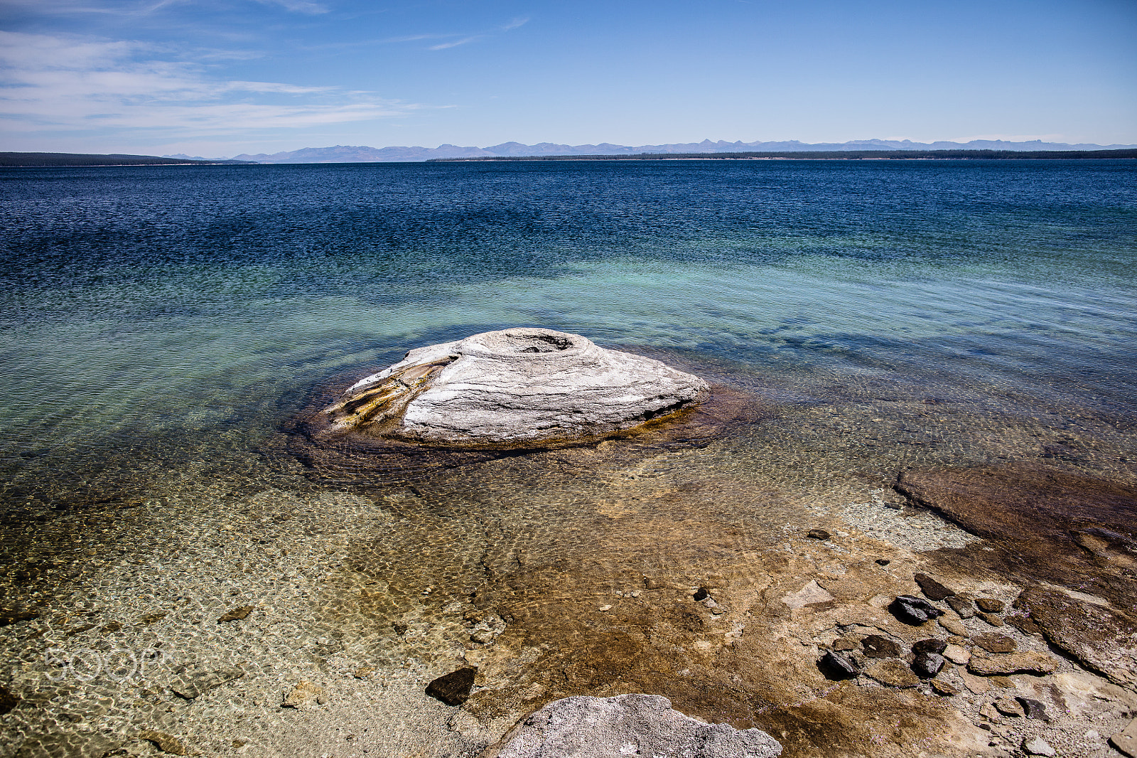 Canon EOS 5DS R sample photo. Yellowstone lake photography