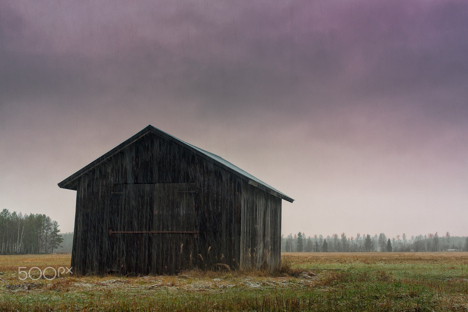 Canon EF-S 24mm F2.8 STM sample photo. Autumn snowfall in the rural finland photography