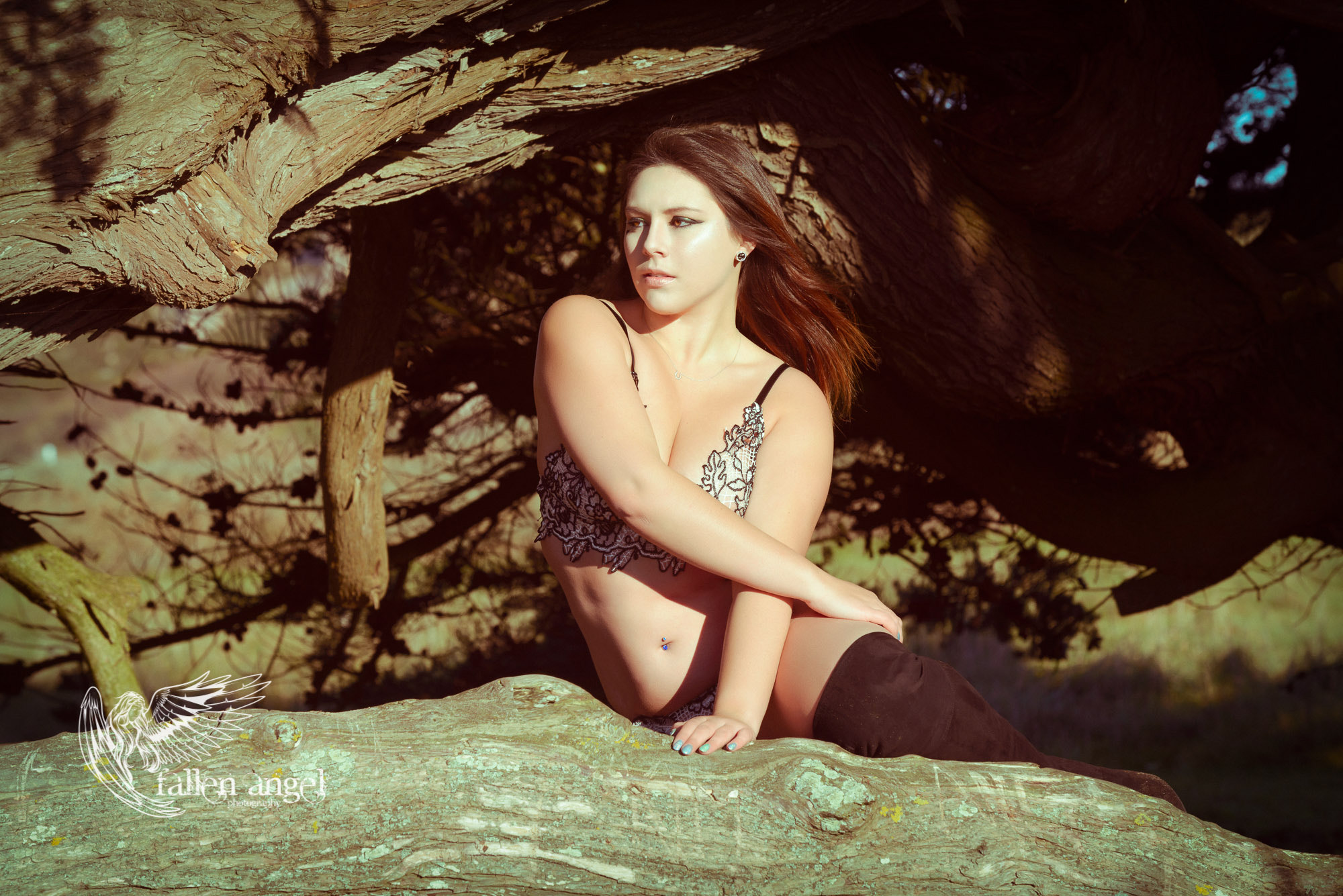 AF-S Zoom-Nikkor 80-200mm f/2.8D IF-ED sample photo. "and it hurts to want everything and nothing at th photography