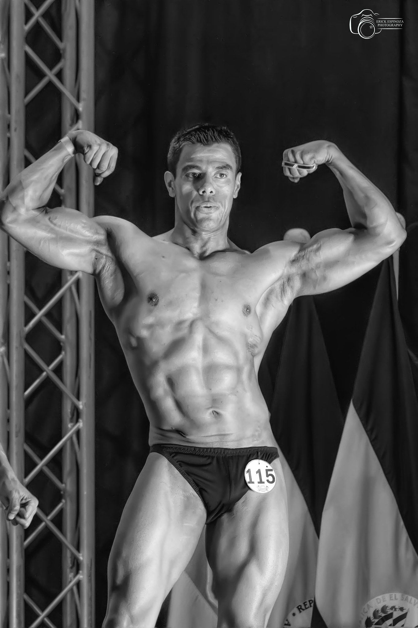 Canon EF 70-300mm F4-5.6 IS USM sample photo. Bodybuilding  photography