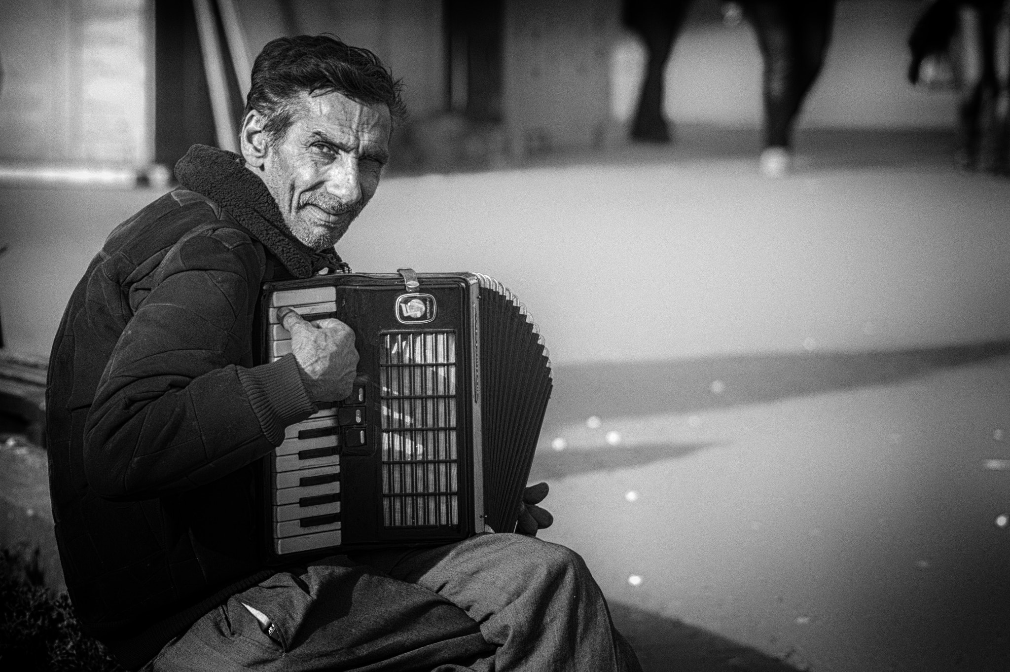 Pentax smc D-FA 100mm F2.8 Macro WR sample photo. Accordionist photography