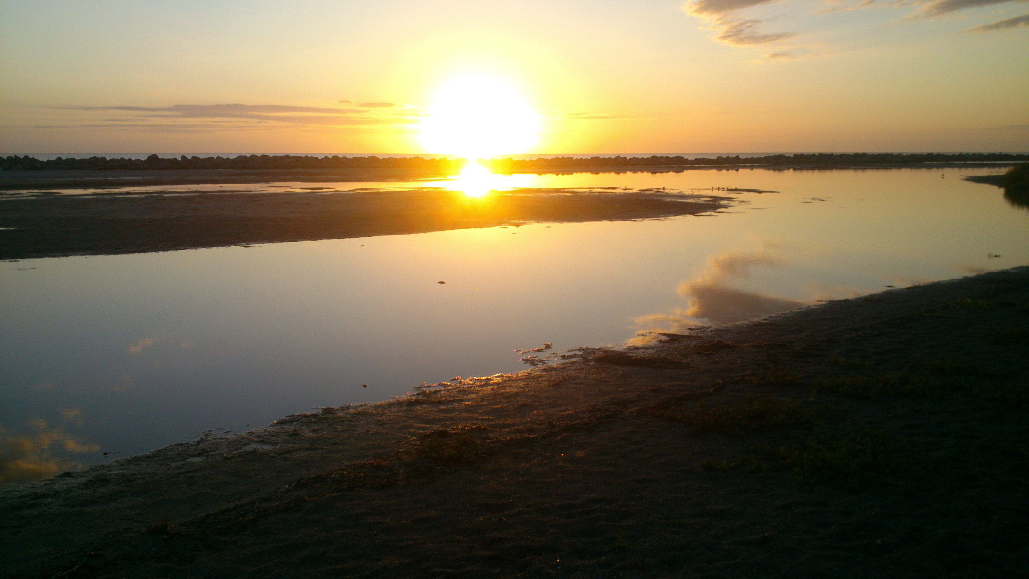 Sony Xperia P sample photo. #skythroughwater photography