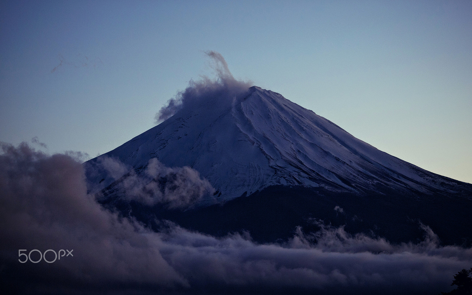 Canon EF 135mm F2L USM sample photo. Fujisan sunset photography