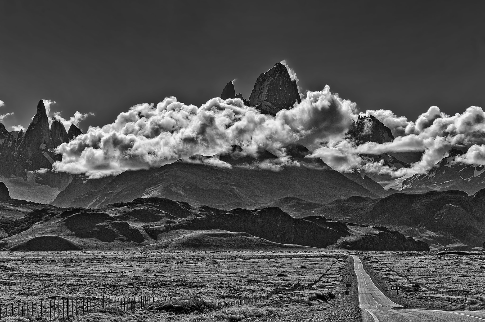 Sony E 18-200mm F3.5-6.3 OSS sample photo. Cerro fitz roy photography
