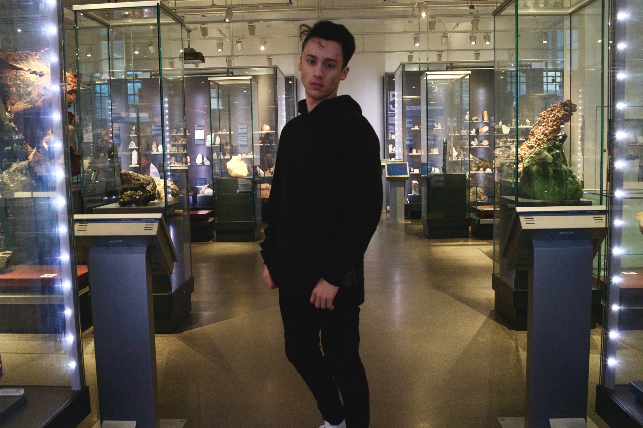 Sony Cyber-shot DSC-RX1R + Sony 35mm F2.0 sample photo. Royal ontario museum #12 photography