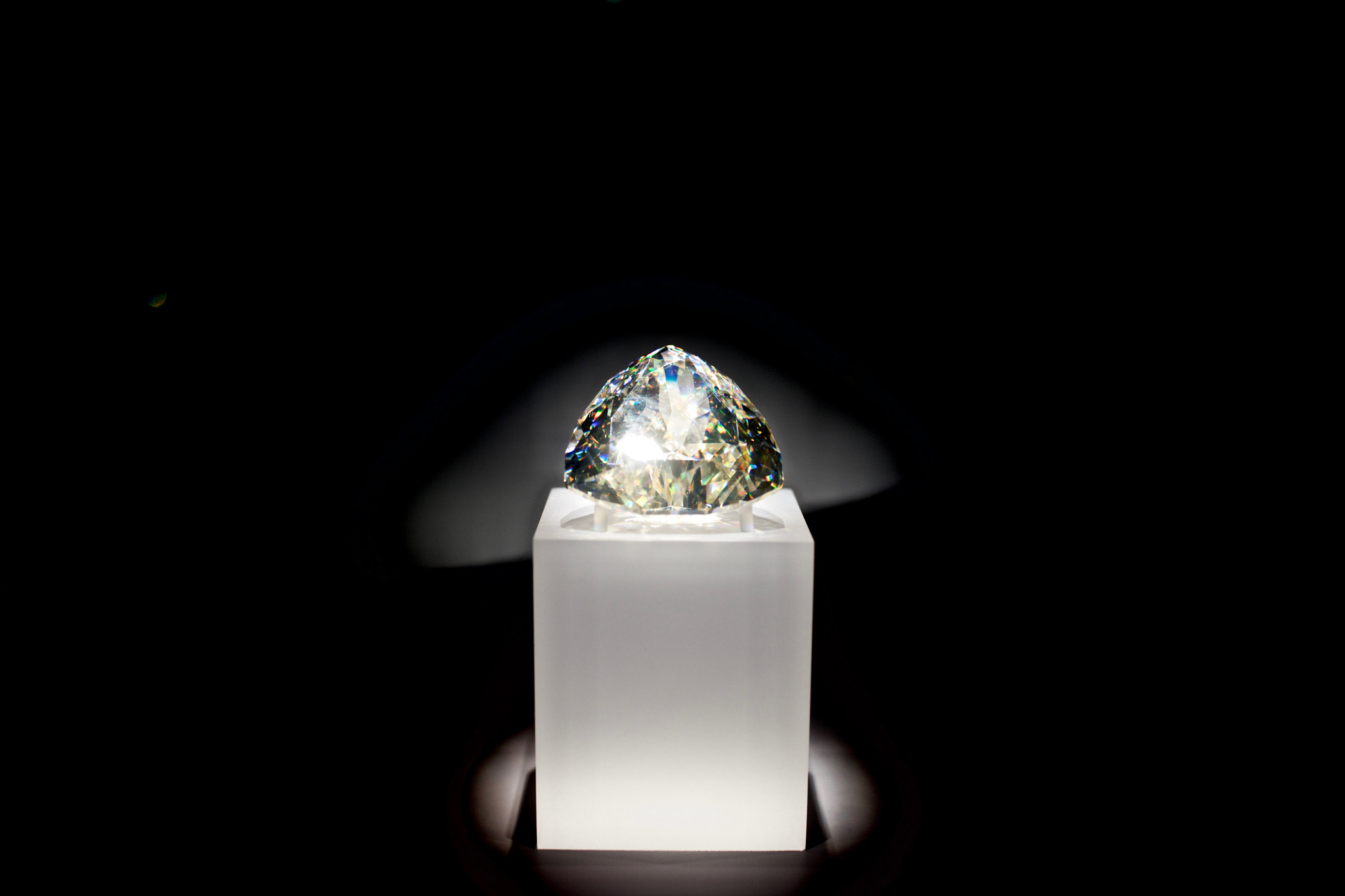 Sony Cyber-shot DSC-RX1R + Sony 35mm F2.0 sample photo. Royal ontario museum #16 photography