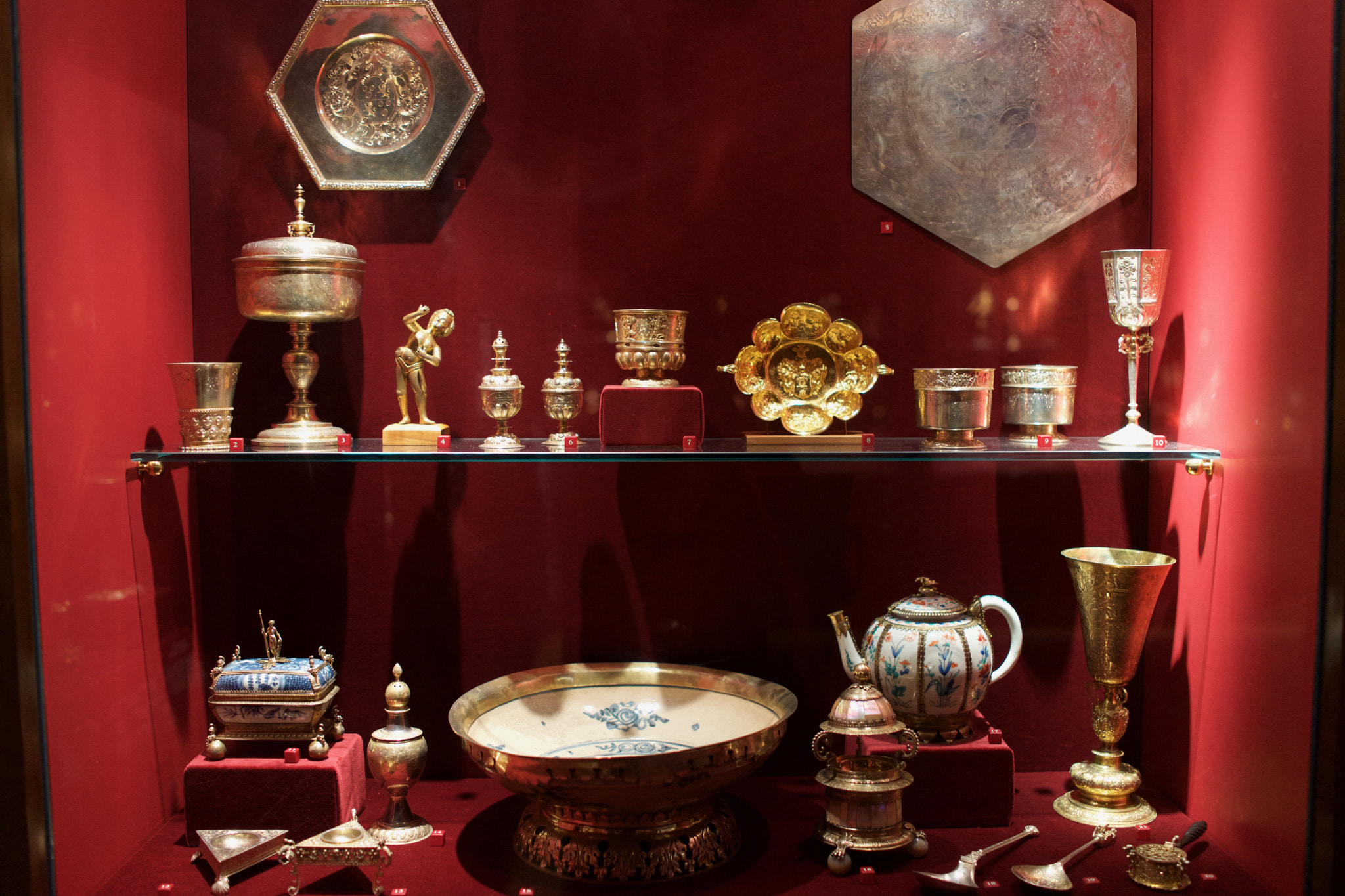 Sony Cyber-shot DSC-RX1R + Sony 35mm F2.0 sample photo. Royal ontario museum #31 photography