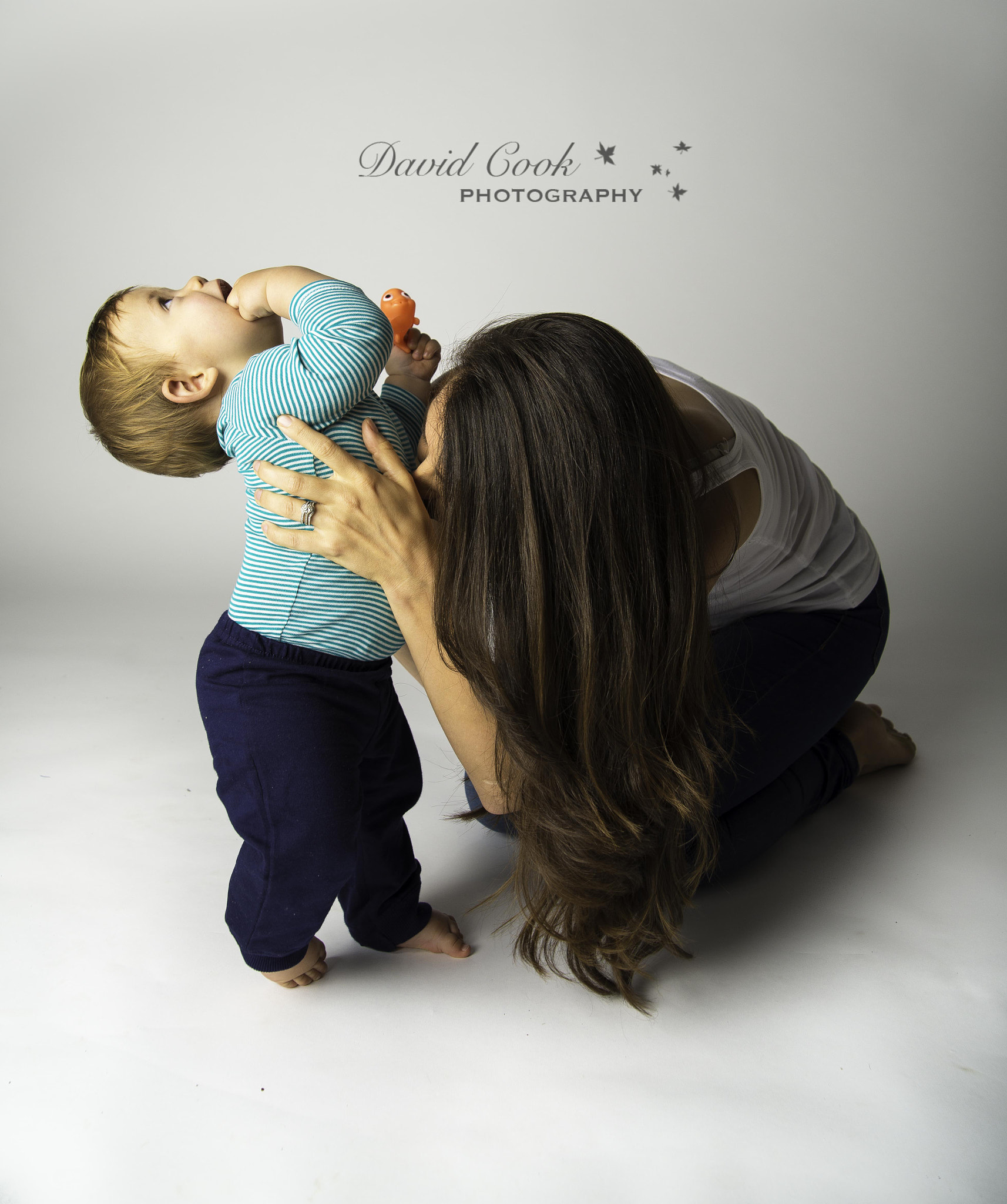 Nikon D610 + Tamron AF 28-75mm F2.8 XR Di LD Aspherical (IF) sample photo. Mother and baby portrait photography