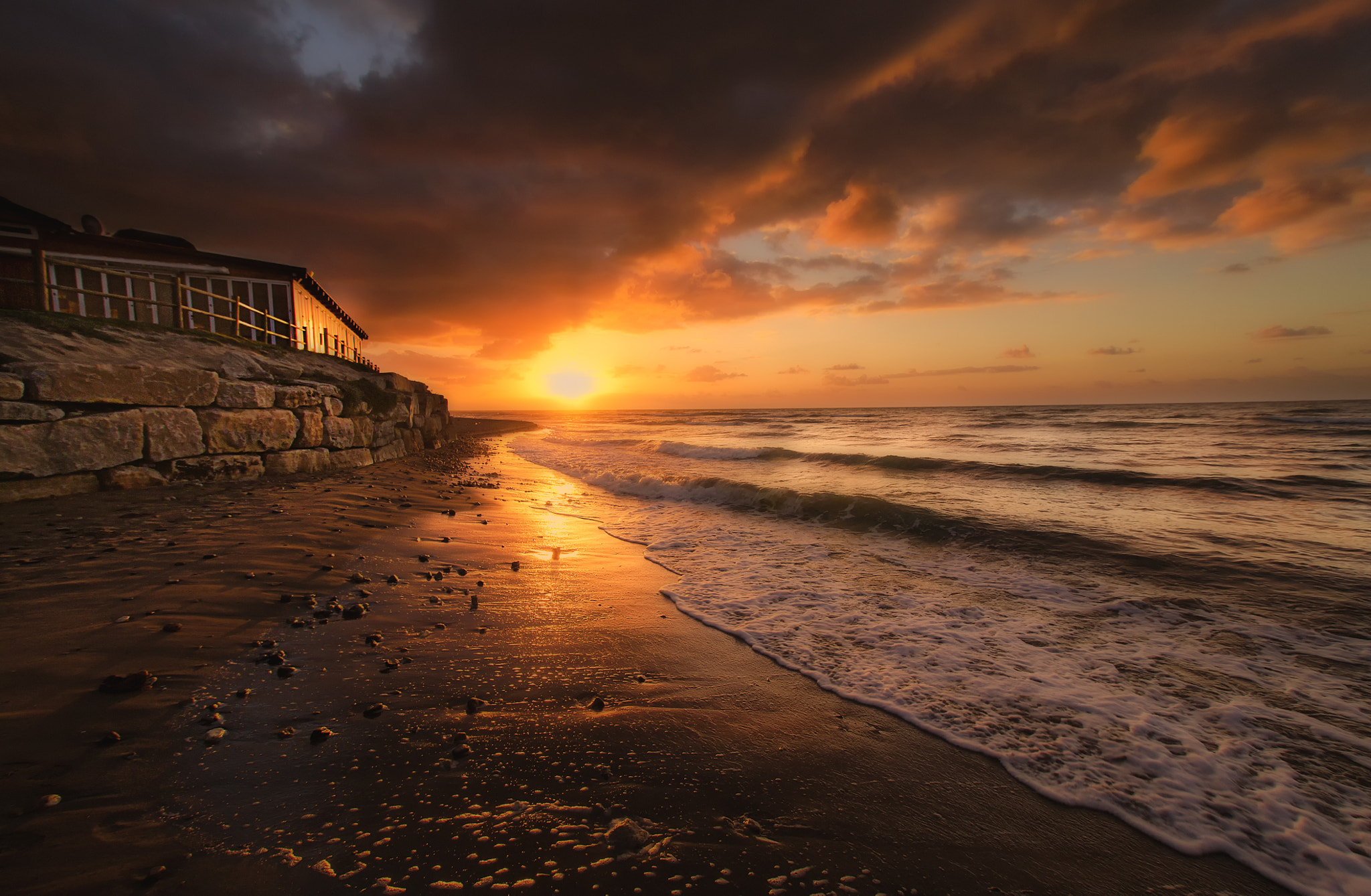 Canon EOS 1100D (EOS Rebel T3 / EOS Kiss X50) sample photo. House by the beach photography