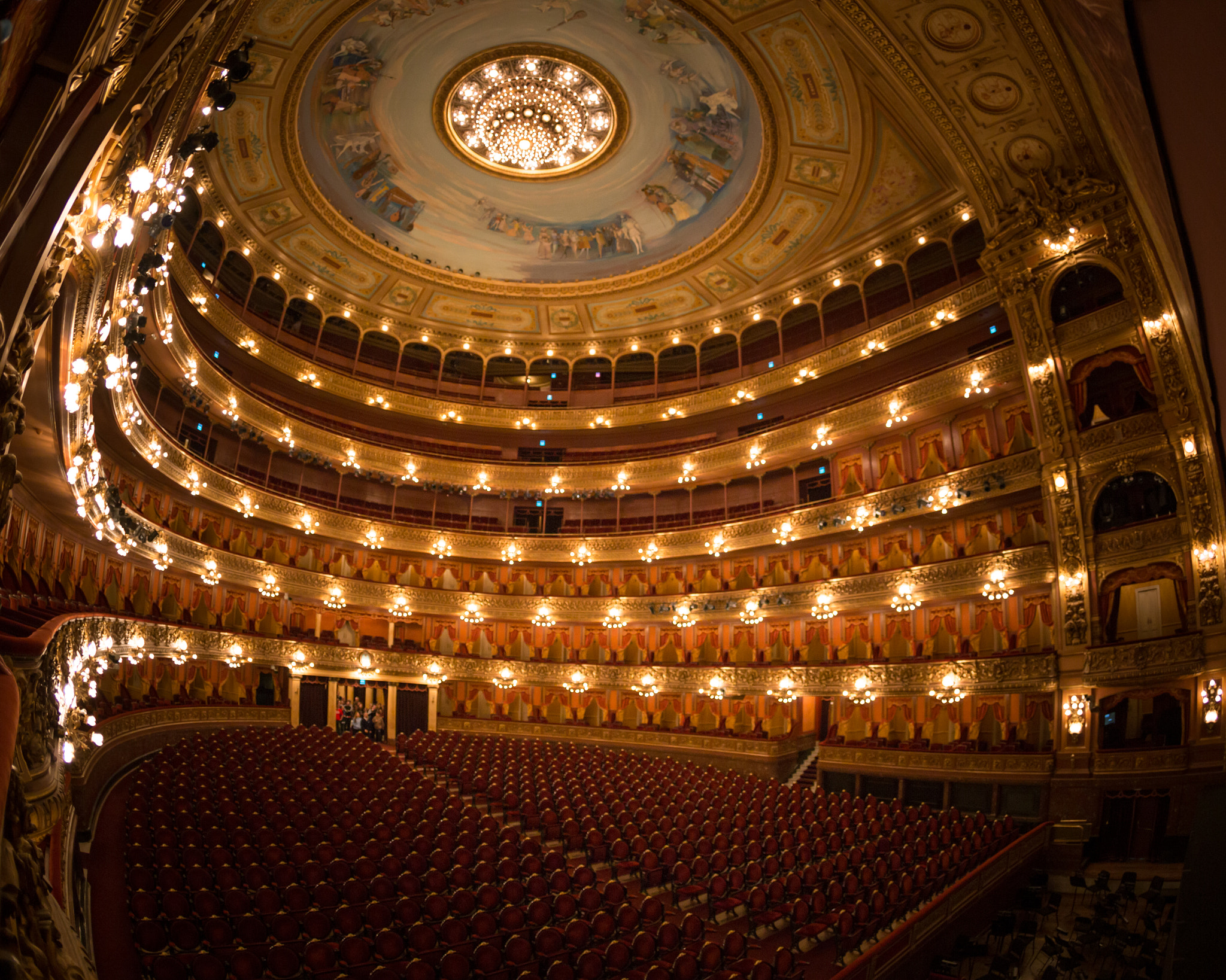 Canon EOS 6D + Canon EF 15mm F2.8 Fisheye sample photo. Teatro colón, buenos aires photography