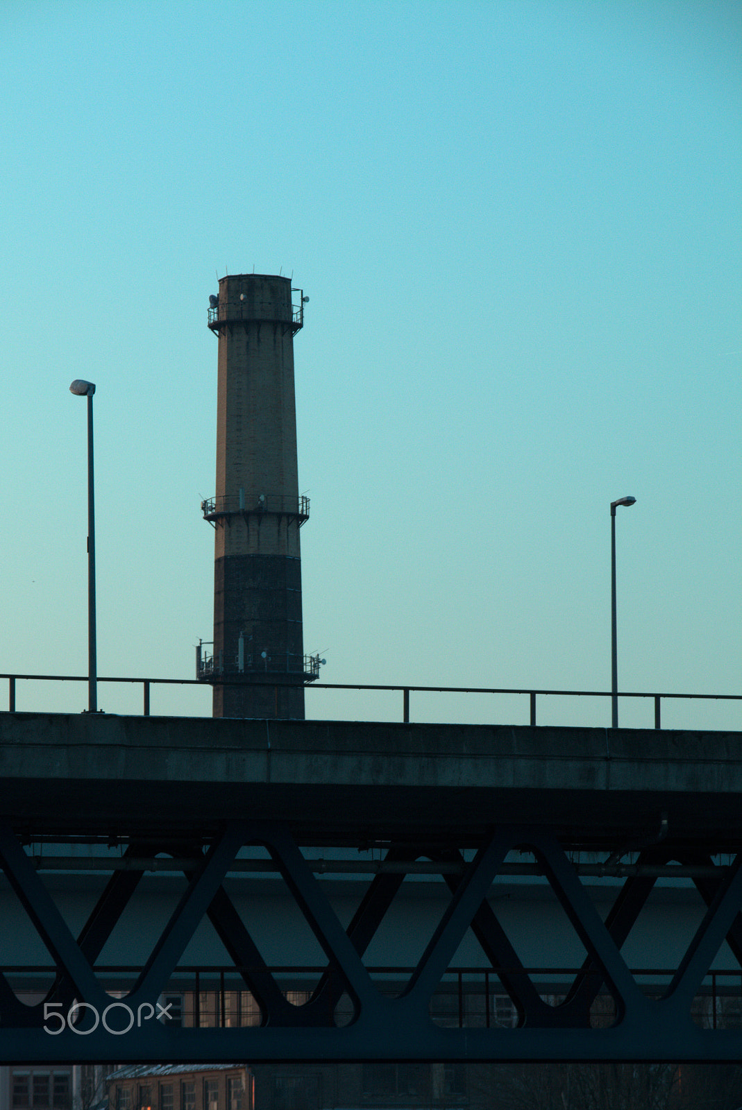 Canon EOS 70D + Canon TS-E 90mm F2.8 Tilt-Shift sample photo. Chimney photography