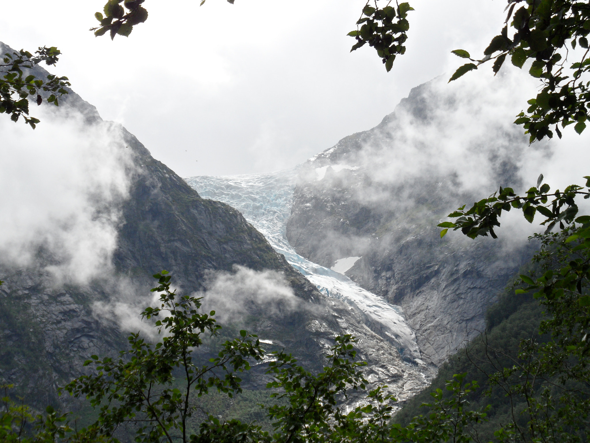 Samsung WB600 / VLUU WB600 /  WB610 sample photo. Folgefonna glaciar photography