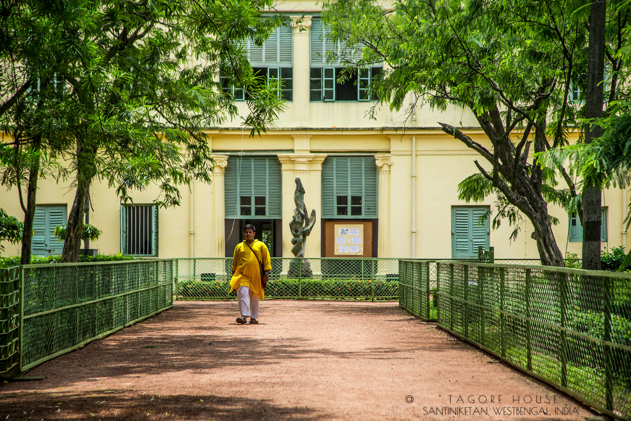 AF Zoom-Nikkor 24-120mm f/3.5-5.6D IF sample photo. Tagore       house photography
