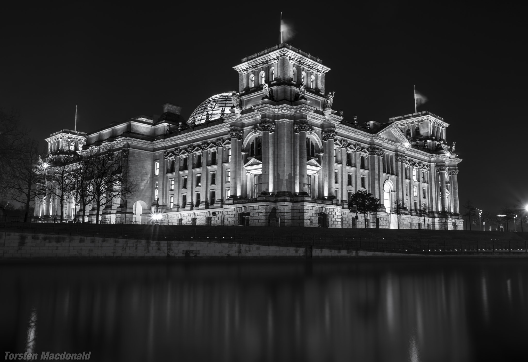 Sony a7 + Tamron 18-270mm F3.5-6.3 Di II PZD sample photo. Reichstagsgebäude berlin, germany photography